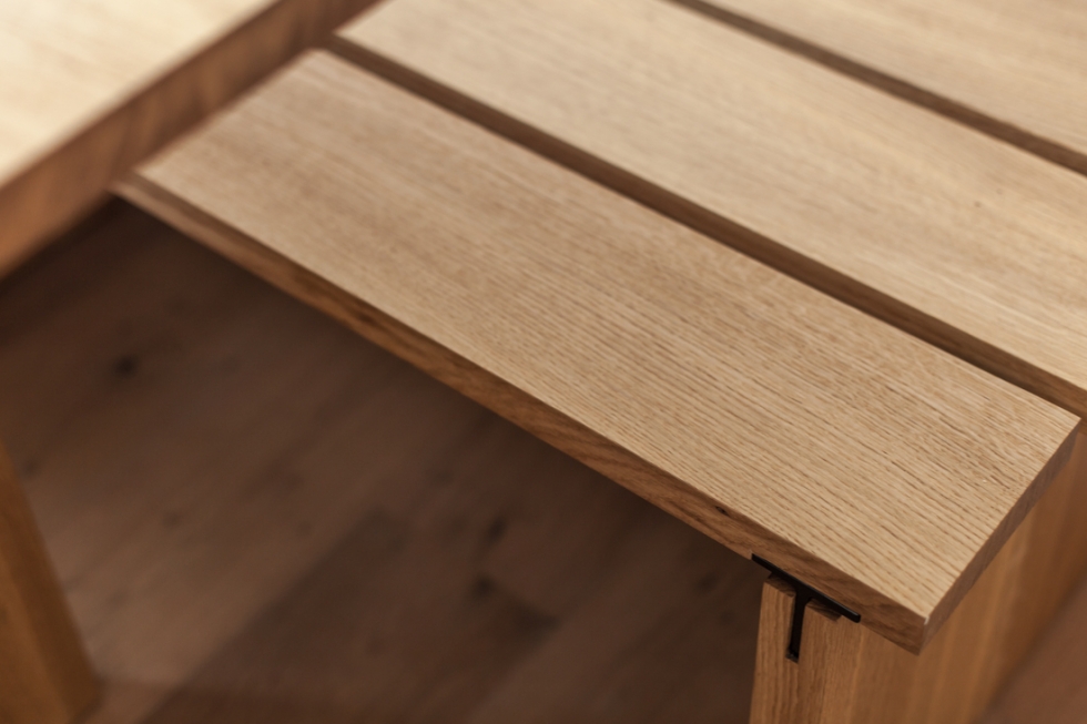 Eettafel van eiken